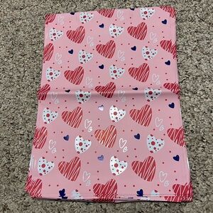 25 10x13 Polymailers in Heart Print